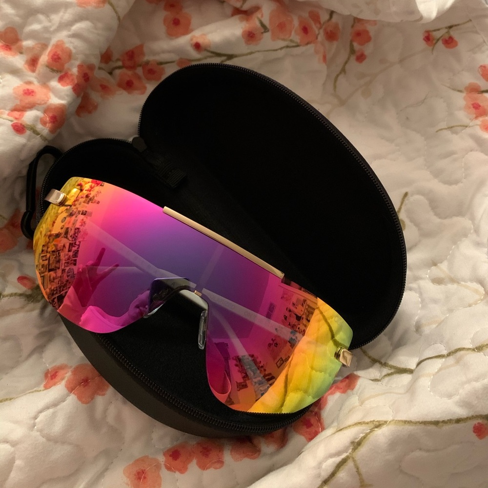 QUAY AUSTRALIA ON THE EDGE POLARIZED SPORT SUNNÍES